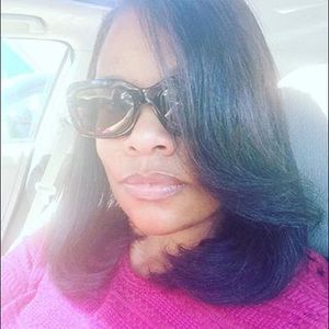 Meet your Posher, Norma